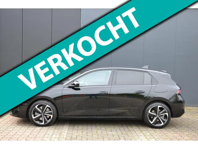 Opel Astra 1.6 PHEV 180 PK Edition * 2023 Hybride Benzine
