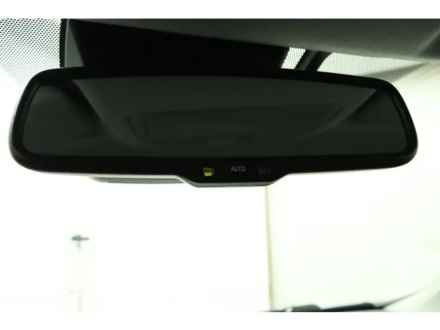 Toyota Auris 1.8 Hybrid Dynamic 2018 Hybride Benzine 68