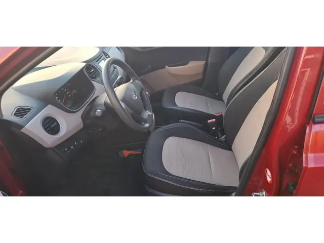 Hyundai i10 1.0i i-Motion 2014 Benzine 6