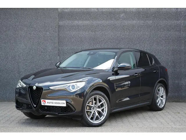 Alfa Romeo Stelvio 2.0 T AWD First Edition 2018 Benzine 12