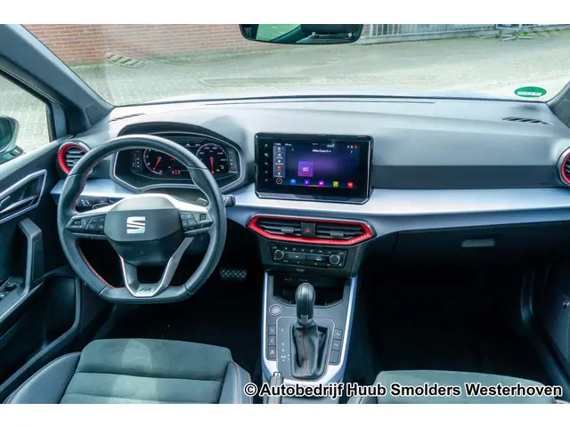 SEAT Arona 1.0 TSI FR Business Intense 2022 Benzine 23
