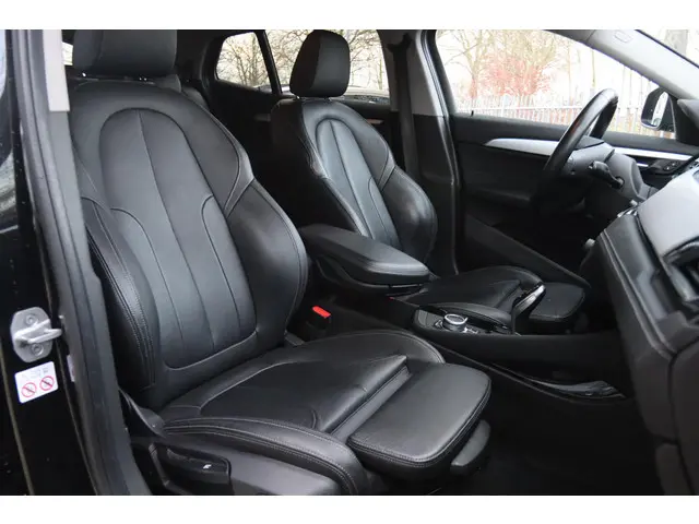 BMW X2 sDRIVE18i HIGH EXECUTIVE 2018 Benzine 10