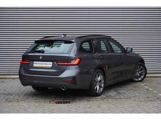 BMW 3 Serie 2