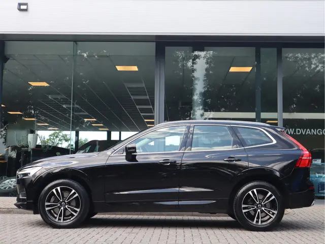 Volvo XC60 2.0 B5 250 PK Momentum Exclusive 2021 Benzine 6