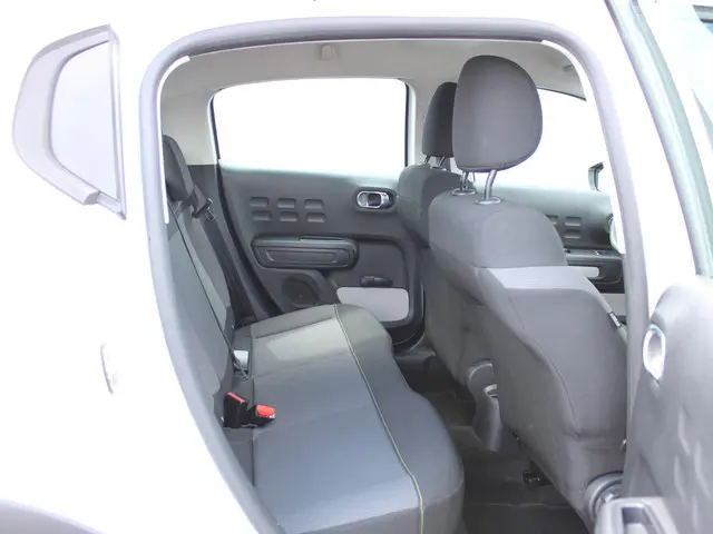 Citroën C3 1.2 PureTech S&S Feel 2018 Benzine 10