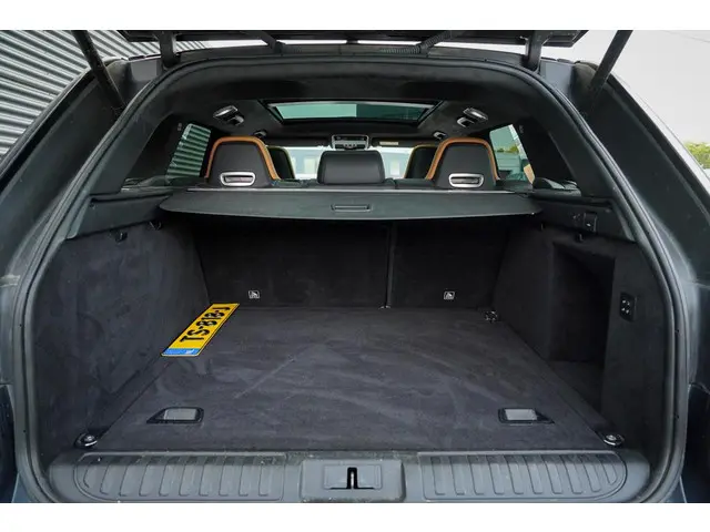 Land Rover Range Rover Sport 5.0 V8 SVR 2018 Benzine 8