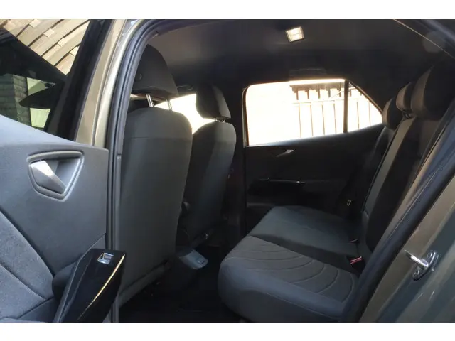 Volkswagen ID.3 Pro 59 kWh 2023 Elektrisch 6