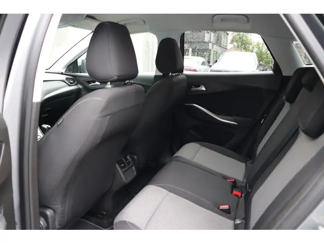 Opel Grandland X 1.2 Turbo 2017 Benzine 5