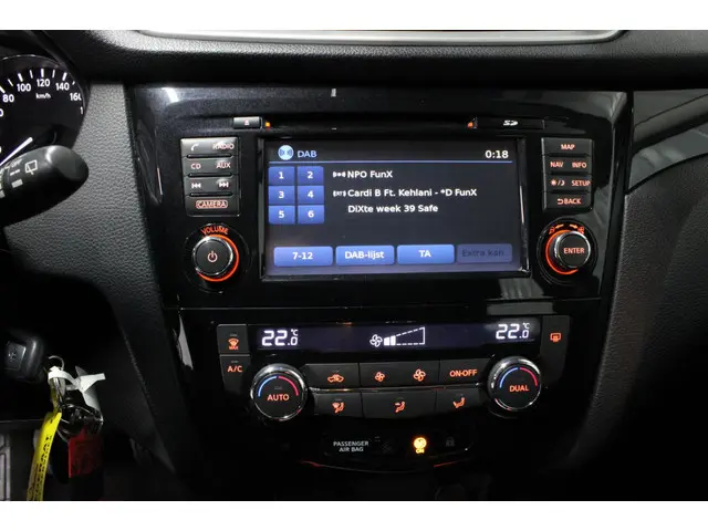 Nissan QASHQAI 1.2 Acenta 2014 Benzine 22