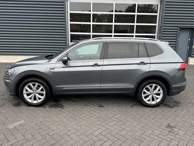 Volkswagen Tiguan Allspace 1.4 TSI Highline 2018 Benzine 2