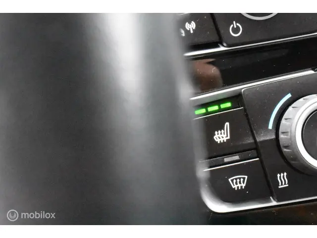 BMW 3 Serie Touring 320i Corporate Lease 2018 Benzine 9