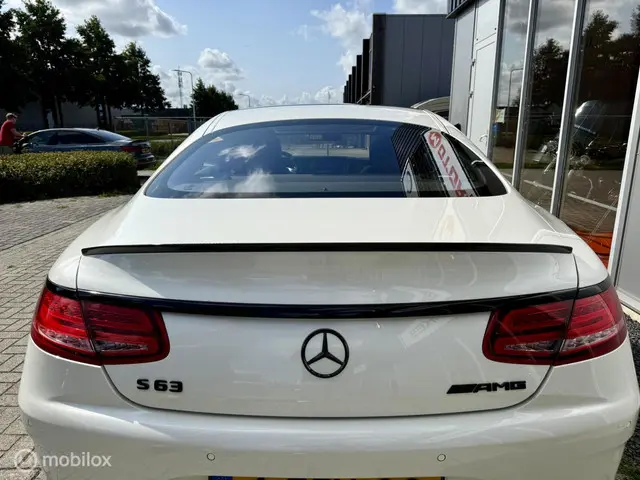 Mercedes-Benz S-Klasse Coupé AMG 63 2015 Benzine 8