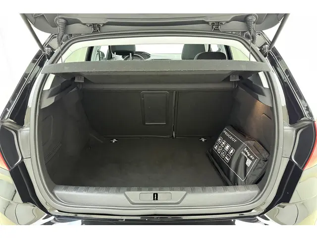 Peugeot 308 1.2 PureTech Blue Lion 2017 Benzine 7