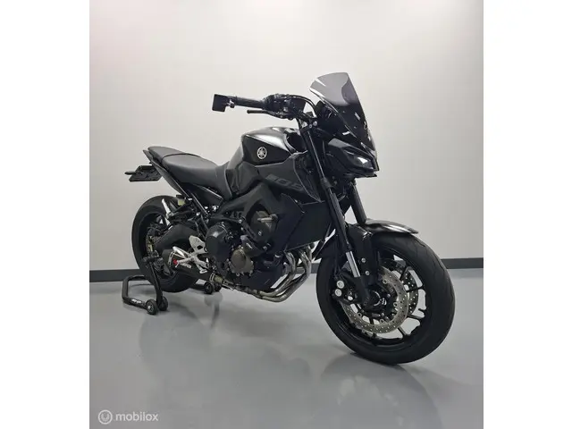 Yamaha MT 09 ABS 2017 Benzine 4