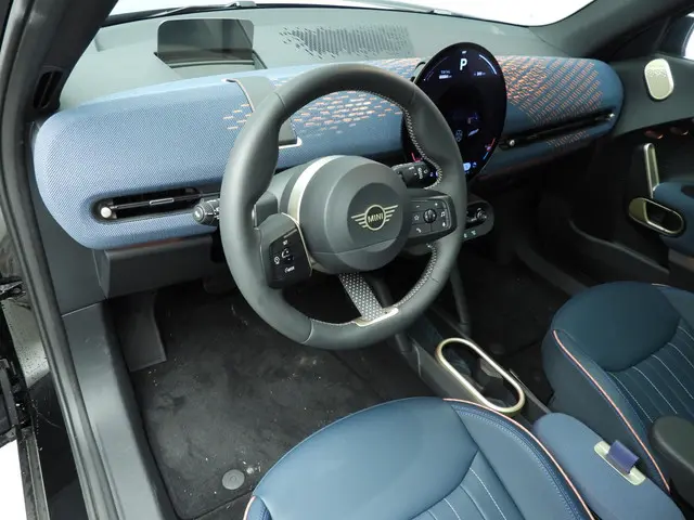 MINI Aceman SE 2025 Elektrisch 6