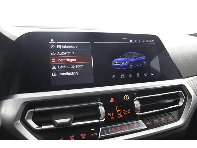 BMW 3 Serie 330i High Executive 2020 Benzine 51