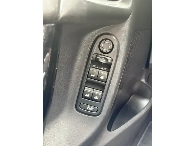 Citroën C3 1.2 VTi Exclusive 2014 Benzine 11
