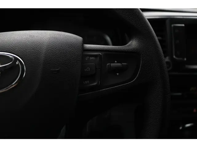 Toyota ProAce Worker 2.0 D-4D Professional 2018 Diesel 11