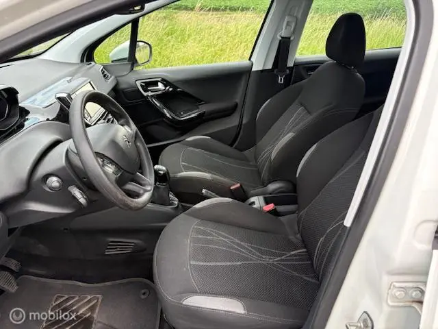Peugeot 208 1.0 PureTech LIKE 2014 Benzine 15