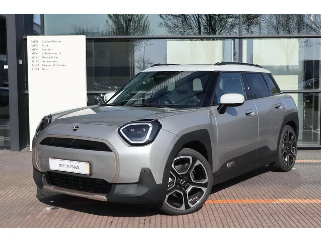 MINI Aceman E 2025 Elektrisch 16