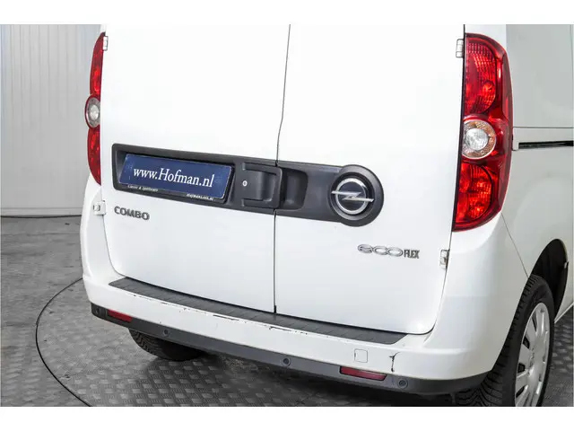Opel Combo 1.3 CDTi L1H1 ecoFLEX Sport 2015 Diesel 24