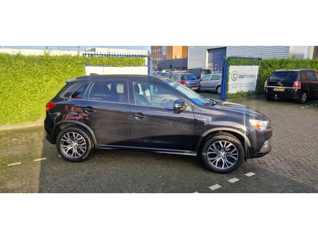 Mitsubishi ASX 1.6 ClearT. Intense+ 2017 Benzine 6