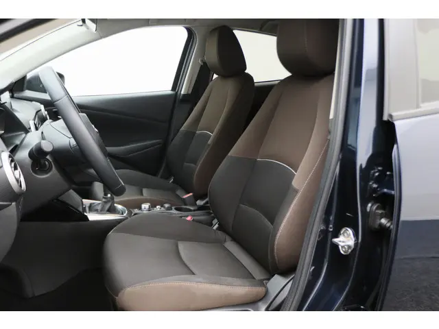 Mazda 2 1.5 Skyactiv-G Comfort 2021 Benzine 10
