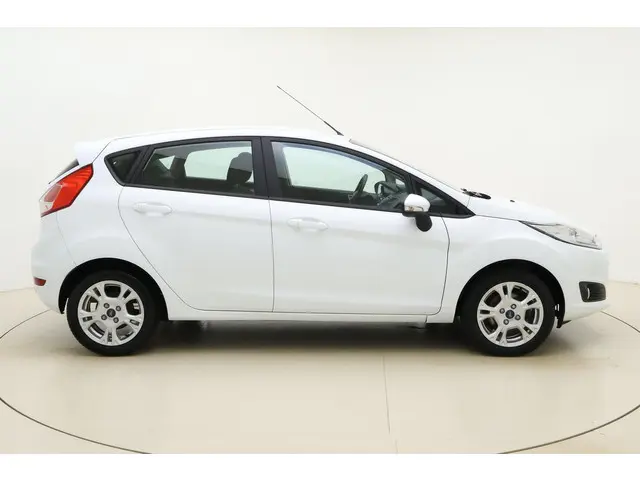 Ford Fiesta 1.0 Style Ultimate 2016 Benzine 9