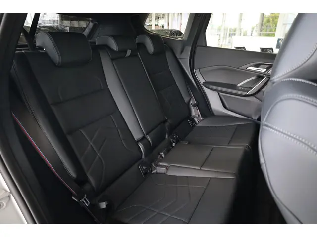 BMW iX1 eDrive20 2025 Elektrisch 9