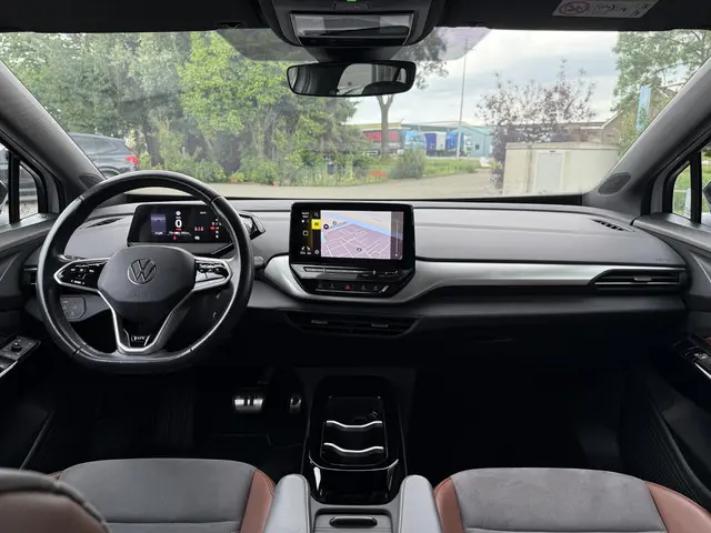 Volkswagen ID.4 Aut. First Edition 77kWh 2020 Elektrisch 19