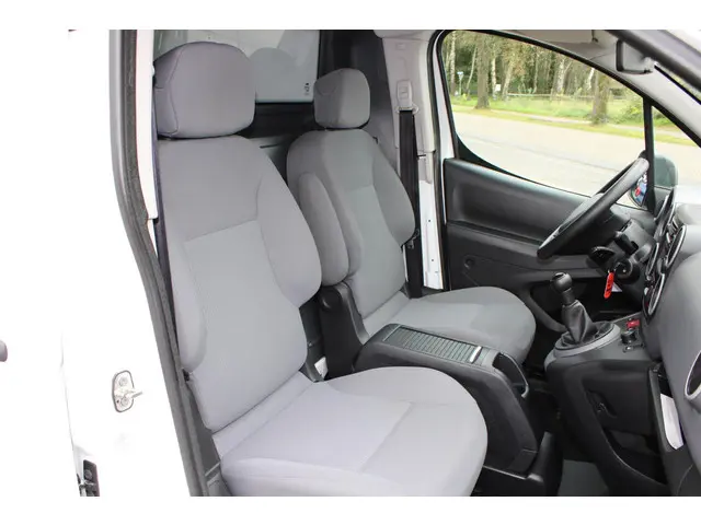 Peugeot Partner 120 1.6 HDi 75 L1 XR 2016 Diesel 17