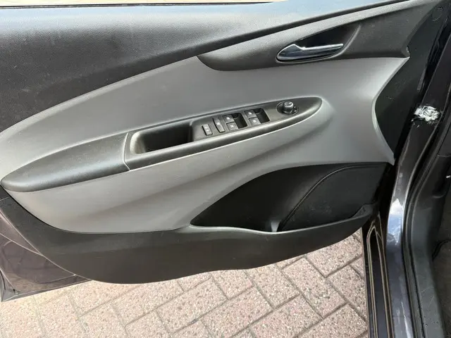 Opel KARL 1.0 ecoFLEX Cosmo 2016 Benzine 9