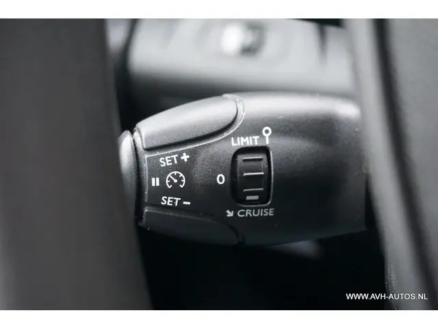 Peugeot Partner 1.5 BlueHDI Premium 2022 Diesel 19