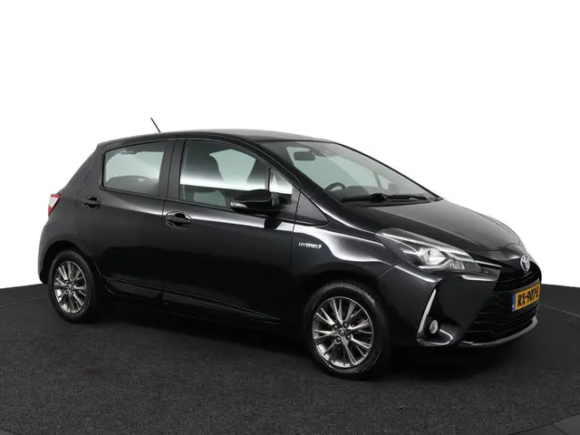 Toyota Yaris 1.5 Hybrid Design 2018 Hybride Benzine 14