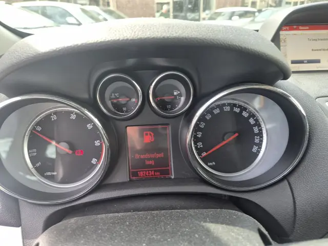 Opel Mokka 1.6 CDTi Business+ 2016 Diesel 12