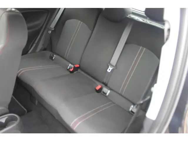 Opel Corsa 1.4 OPC-Line 2018 Benzine 20