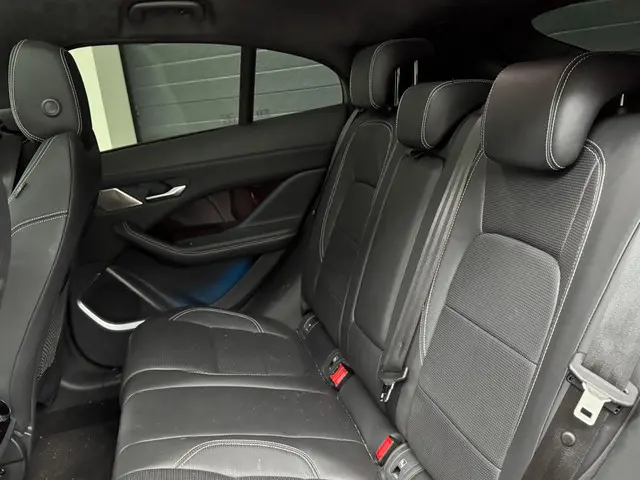 Jaguar I-PACE EV400 HSE 90 kWh 2018 Elektrisch 9