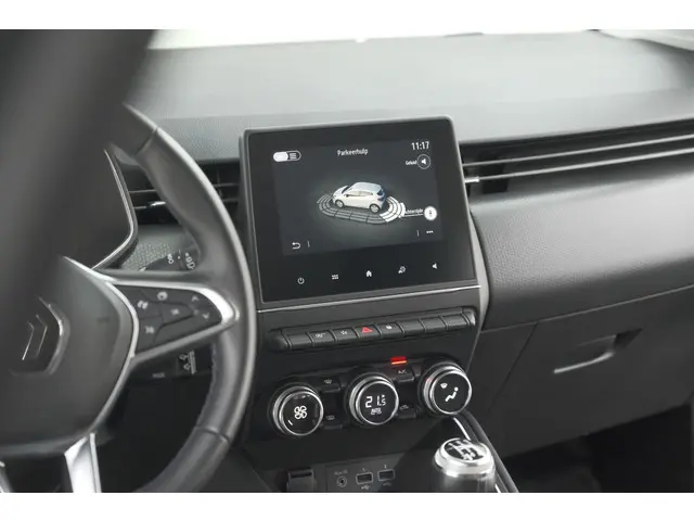 Renault Clio TCe 100 Intens 2020 Benzine 52