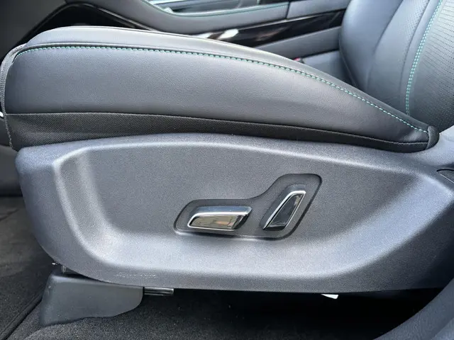 BYD SEAL U 1.5 DM-i FWD Boost 2025 Hybride Benzine 18