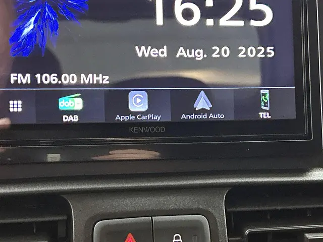 Peugeot Partner 1.5 BlueHDi 100 S&S L2 2023 Diesel 17