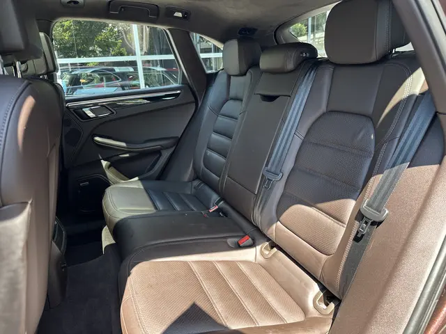 Porsche Macan 3.6 Turbo 2014 Benzine 12