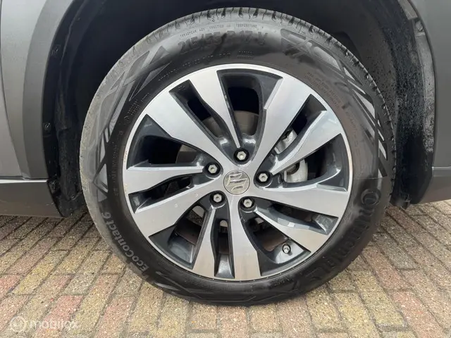 Suzuki S-Cross 1.5 Hybrid Style 2024 Hybride Benzine 41
