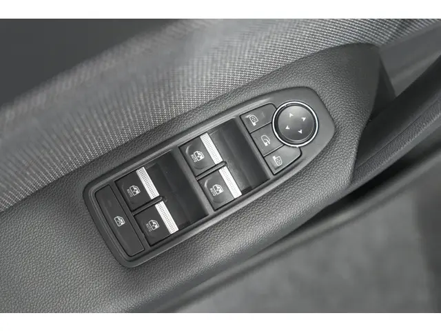 Renault Captur TCe 90 Techno 2025 Benzine 29