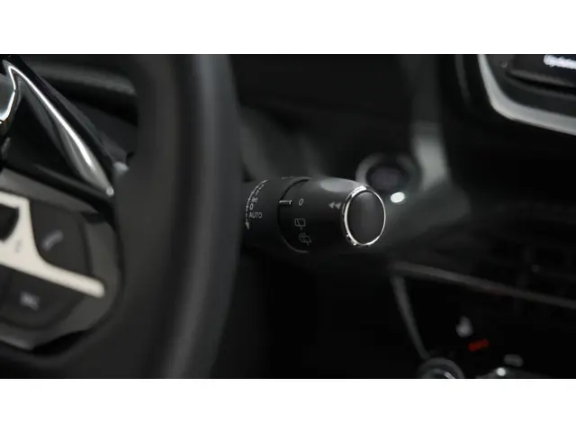 Peugeot 2008 PureTech 130 EAT8 GT 2024 Benzine 43