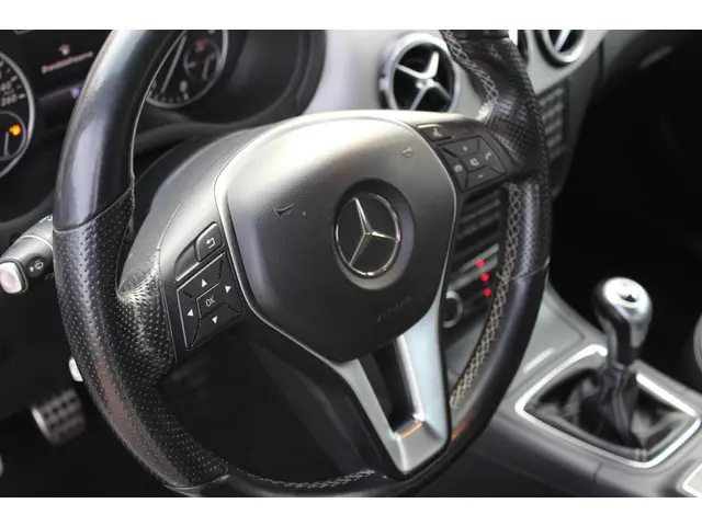 Mercedes-Benz B-Klasse 180 CDI Prestige 2014 Diesel 20