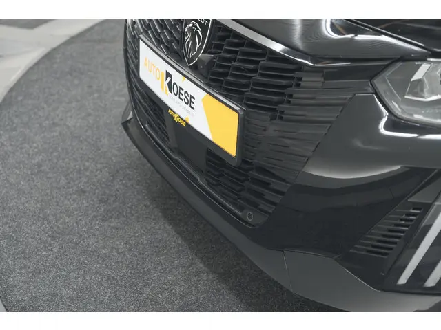 Peugeot 208 PureTech 100 Allure 2024 Benzine 17