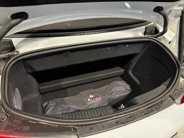 Mercedes-Benz SL Roadster AMG 43 2022 Hybride Benzine 51