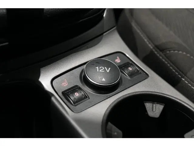 Ford Kuga 1.5 2015 Benzine 19