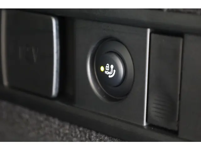 BMW X5 xDrive50e 2025 Hybride Benzine 32