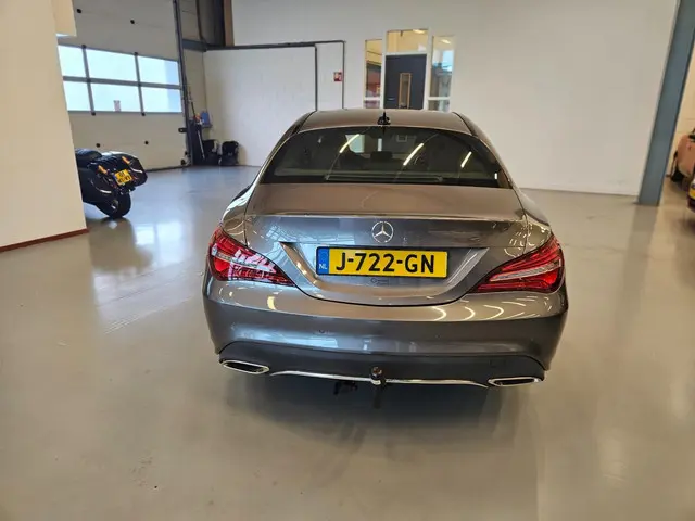 Mercedes-Benz CLA 180 Prestige 2019 Benzine 7
